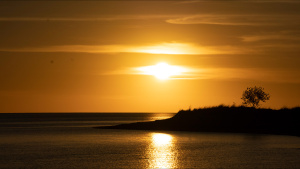 Phil Breslin leaves the mainland for... [Photo of the day -  7 OCTOBER 2025]