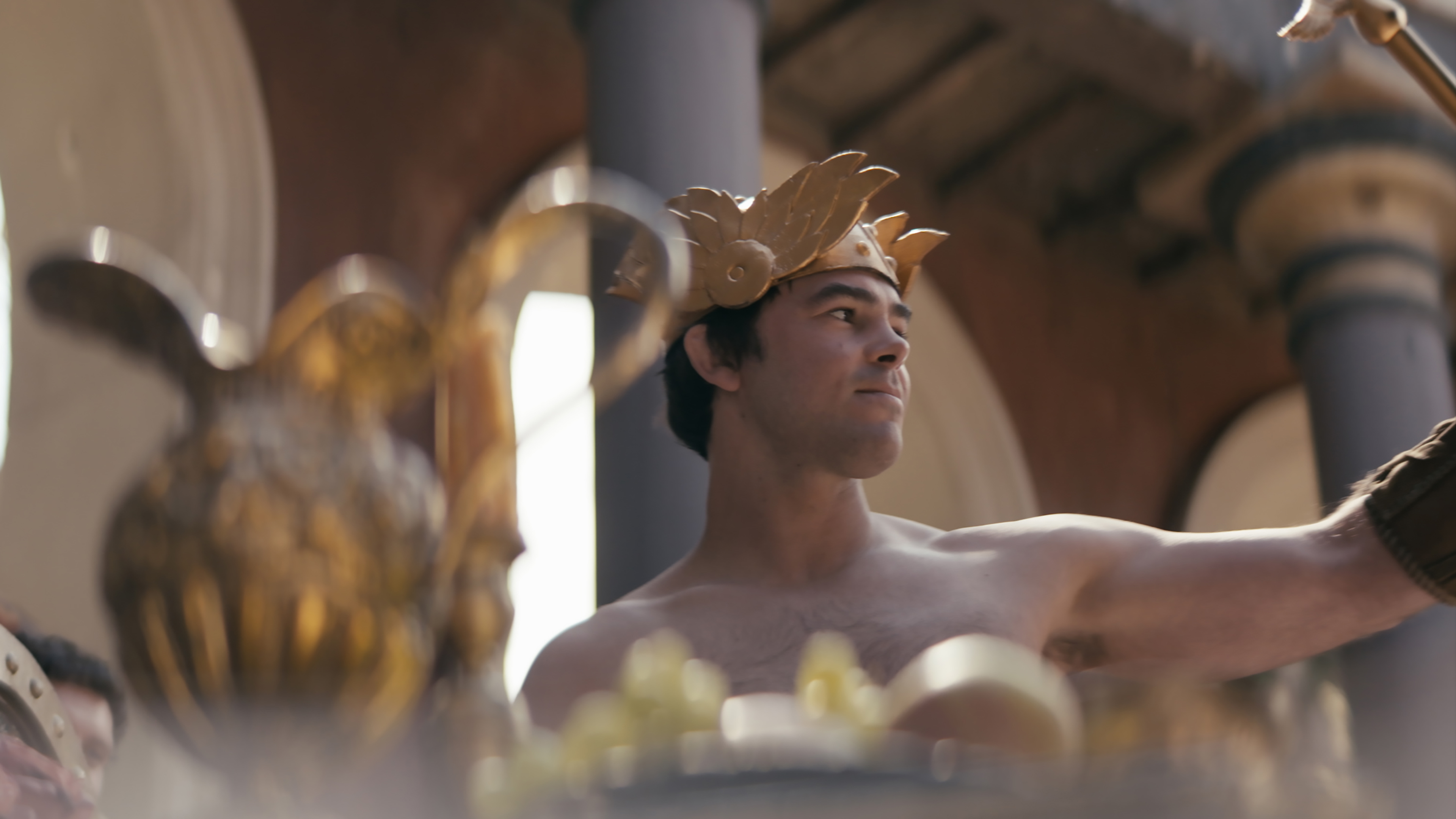 Recreation: Commodus is dressed as a God in the Colosseum. [Photo of the day - December 2025]