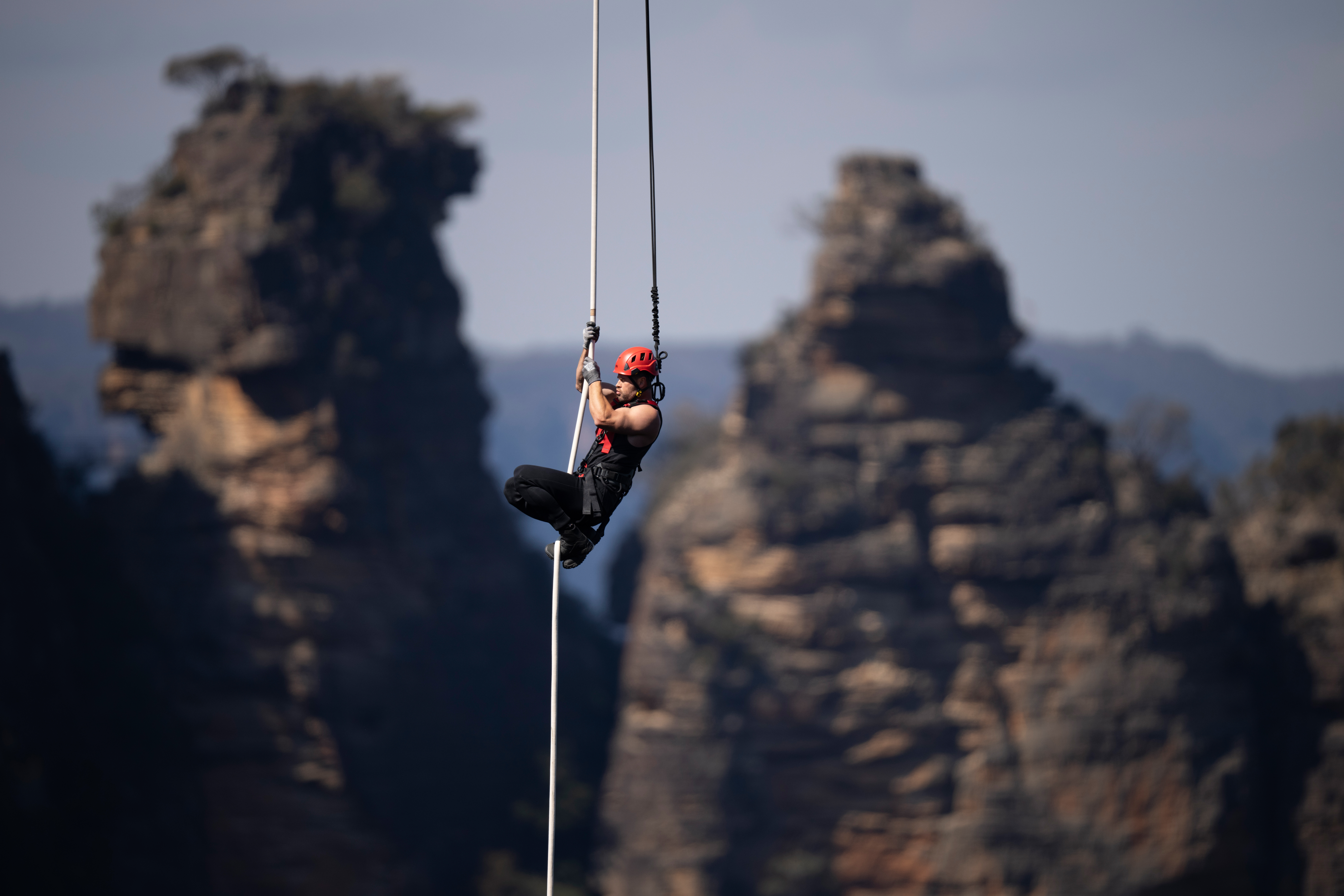 Chris Hemsworth participates in an extreme rope climb. [Photo of the day - January 2026]