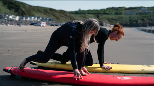 Hannah Fry learns to surf from... [Photo of the day -  8 MARCH 2026]