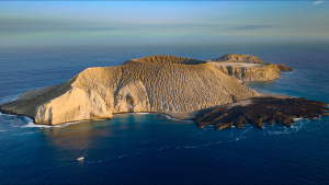 Active volcanic island, San... [Photo of the day -  5 JULY 2026]