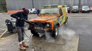 Fuzz Townshend cleans the Land Rover... [Photo of the day - 25 AUGUST 2026]