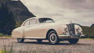 Bentley Continental Gt photo