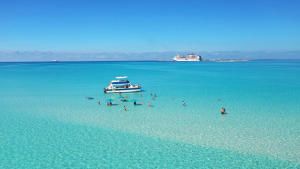 Building Paradise Island photo