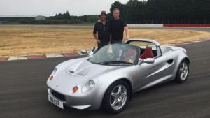 Lotus Elise photo