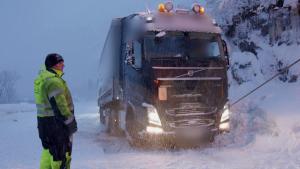 Ice Road Rescue photo