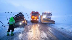 Ice Road Rescue photo