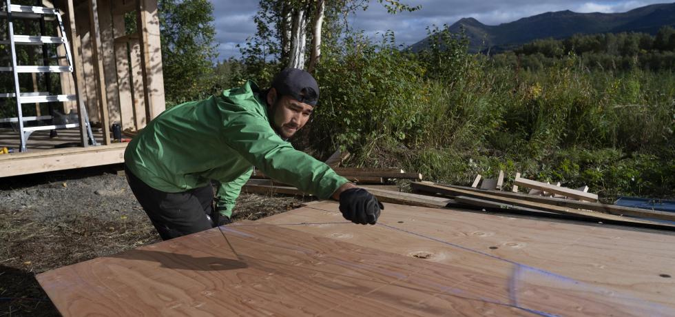 Life Below Zero: First Alaskans